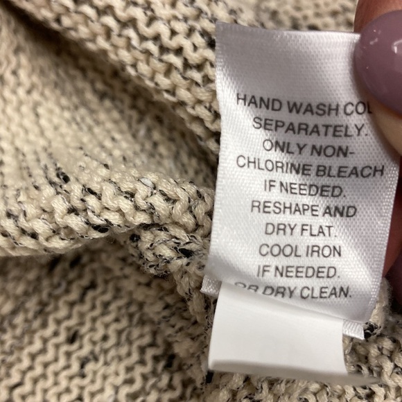 Talbots Sweater Size M - Picture 7 of 7